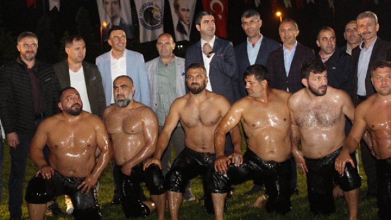 İLK ADIM’a yakışan bir ilk: Gece güreşi