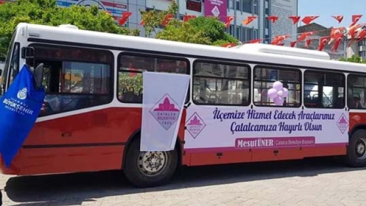 İBB'den Ak Partili belediyeye 8 araç hibe