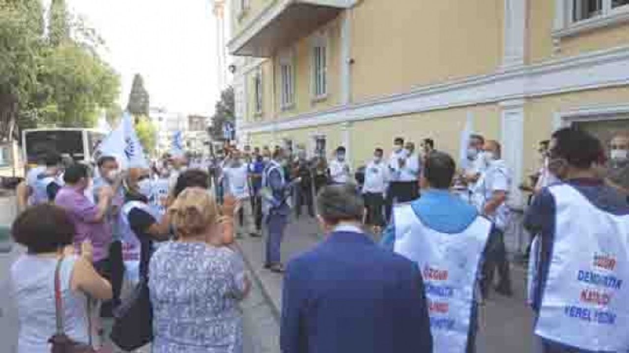 Başkanı CHP Genel Merkezi'ne şikayet ettiler