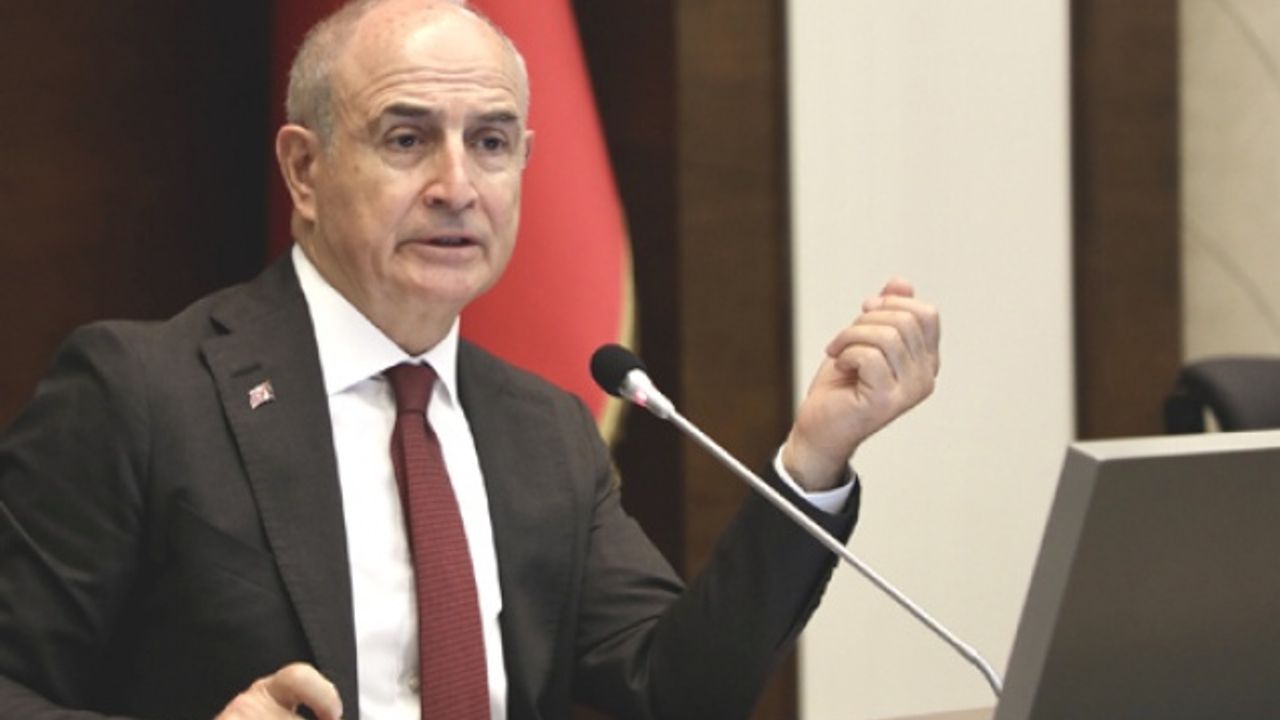 Akgün: Belediye kimsenin yerini almıyor
