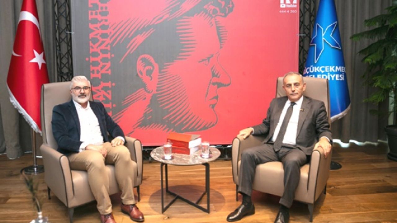Çebi'ye 'Nazım'ı yaşatanlar' onur ödülü
