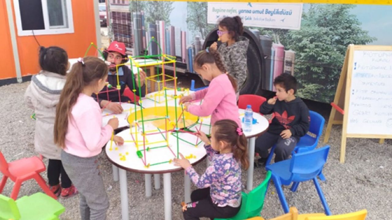 Çadırkent'te psikososyal ilk yardım çalışmaları