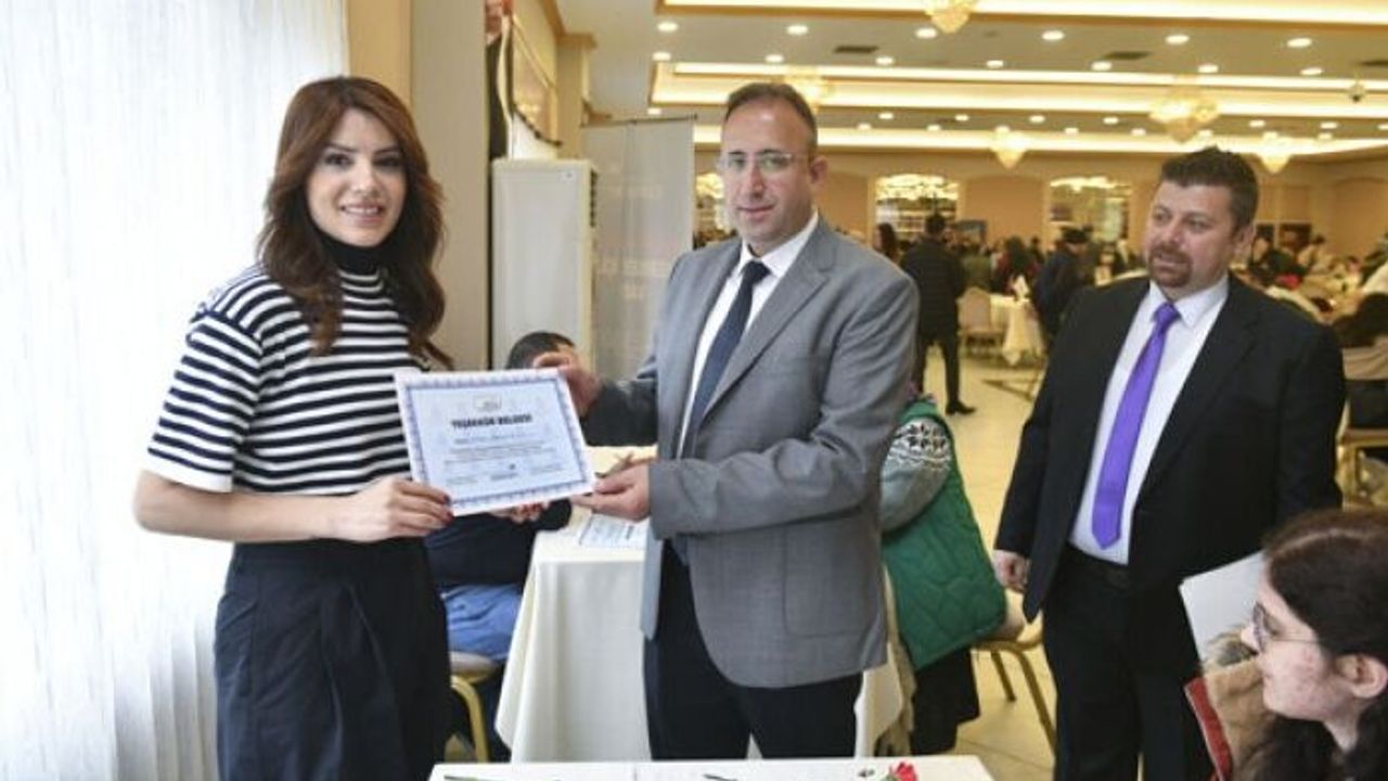 Esenyurt'ta 320 kadına iş bulundu