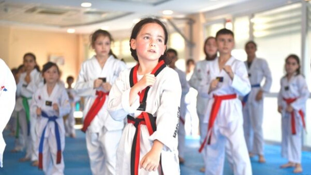 Esenyurt'ta 28 branşta yaz okulu