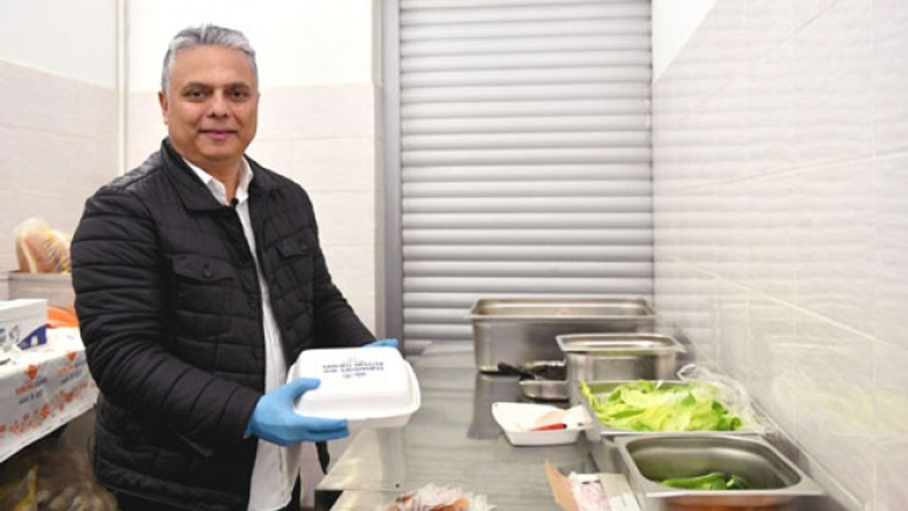 Muratpaşa’dan sağlıklı ve ücretsiz okul yemeği