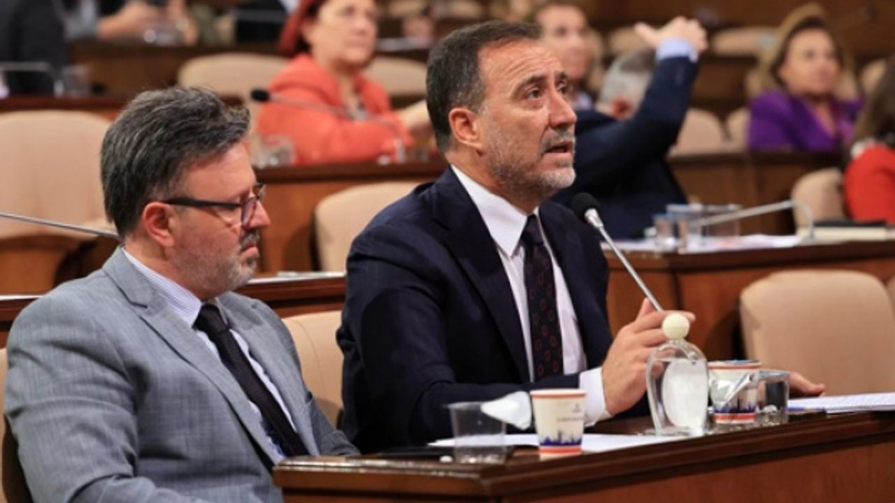 Yılmaz'dan İBB'ye borç eleştirisi