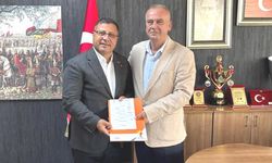 Metin Karakaş yeniden Ak Parti'de