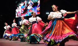 55 Ülkenin katıldığı festivale görkemli final