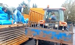 Silivri'de vatandaşa tritikale yem dağıtımı