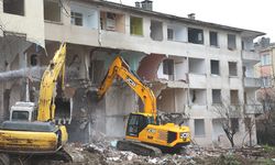 146 aile deprem riskinden kurtuldu