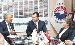 Balcıoğlu işadamlarıyla buluştu