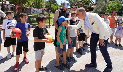Beylikdüzü'nde Baba Çocuk Kampı