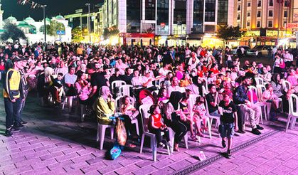 Esenyurt’ta Yeşilçam Rüzgarı Esiyor