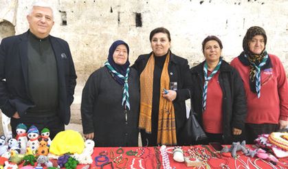 Büyükçekmece'de Sevgi Günü hediyelikleri