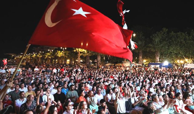 Viyana aşıldı sıra Hollanda'da