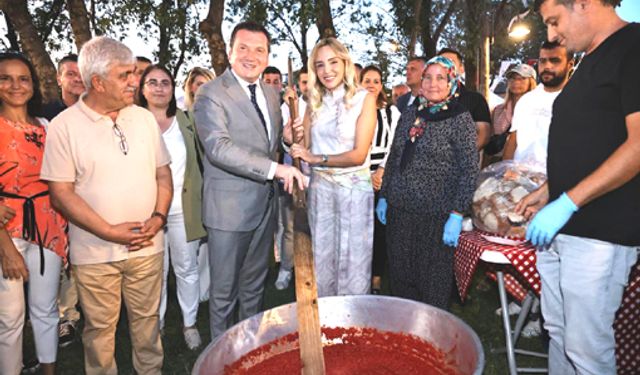 Domates Festivali'nde  tarımsal duyarlılık ve eğlence