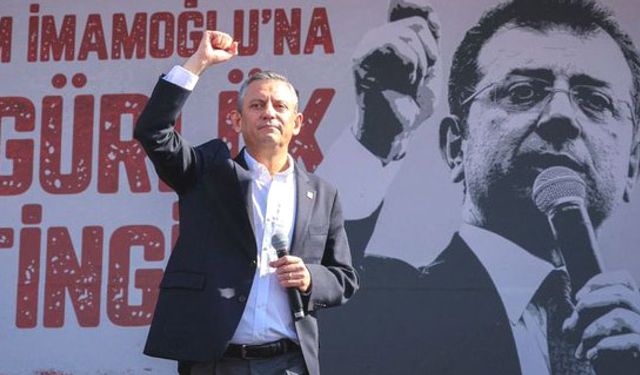 Kongre sonrası Özel'e tebrik yağdı