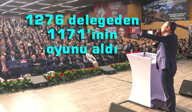 ÖZGÜR ÖZEL YENİDEN GENEL BAŞKAN