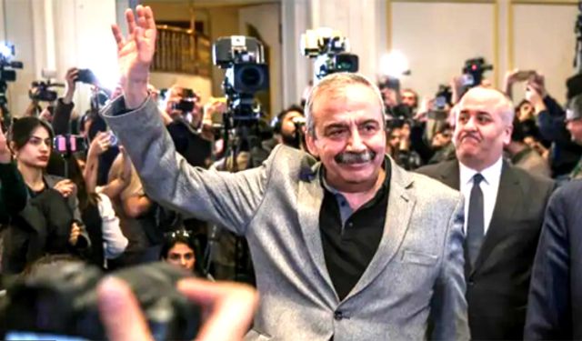 Sırrı Süreyya Önder yaşamını kaybetti