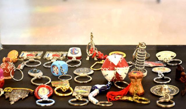 Yarım asırlık koleksiyon, sanatseverlerle buluştu