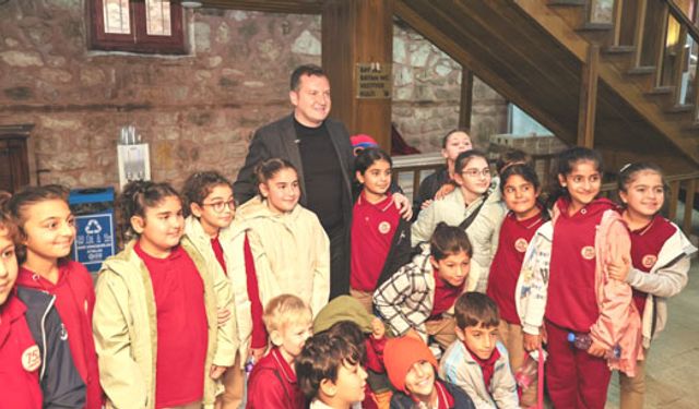 Balcıoğlu:Çocuklar hayvan sevgisini erken öğrenmeli