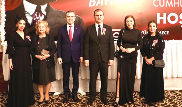 102. Cumhuriyet Balosu coşkuyla kutlandı