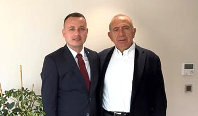 Tekin Kamioba Muhtarı Sinir ile görüştü