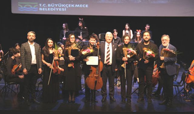 Büyükçekmece Belediye Orkestrası'ndan yeniyıl konseri