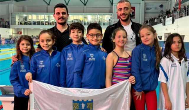 Silivri Belediyesi Yüzme Takımı  gururlandırdı!