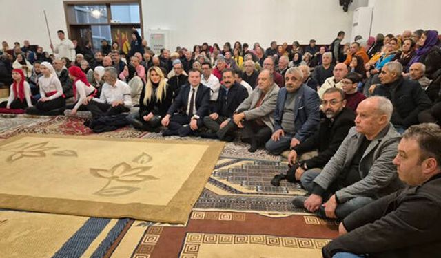 Silivri Cemevleri'nde Hızır Lokması