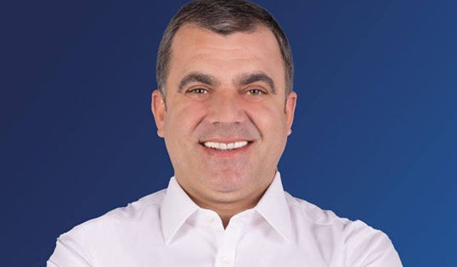 Doruk Bulut'tan Onursal Adıgüzel'e destek