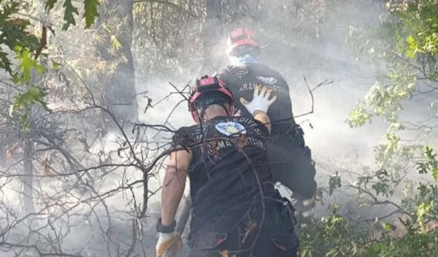 Silivri Ekipleri yangın sondürmeye destek veriyor