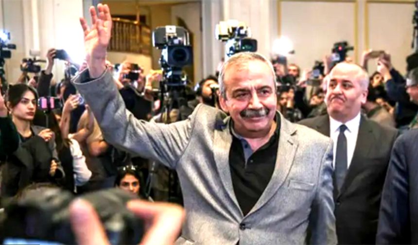 Sırrı Süreyya Önder yaşamını kaybetti