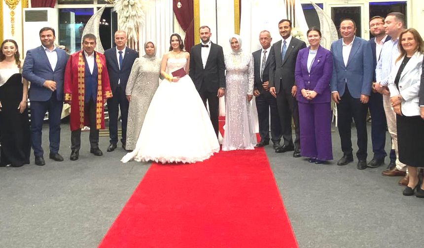 Barlas-Güzel Ailelerinin mutlu günü