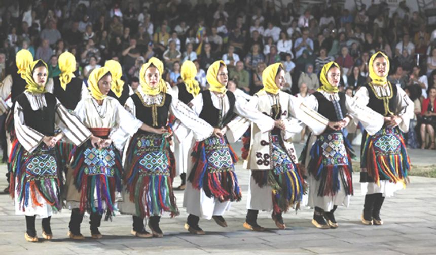 Silivri'de FolkFest coşkusu