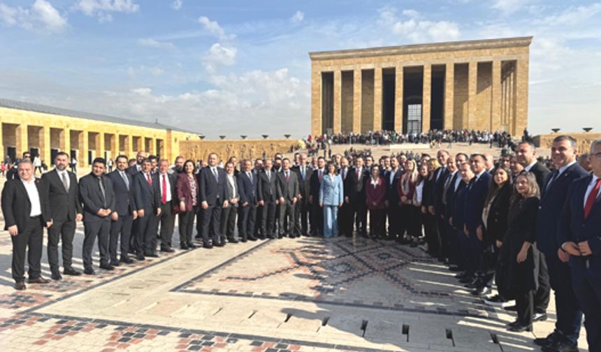 CHP İlçe Başkanları Ata’nın huzurunda