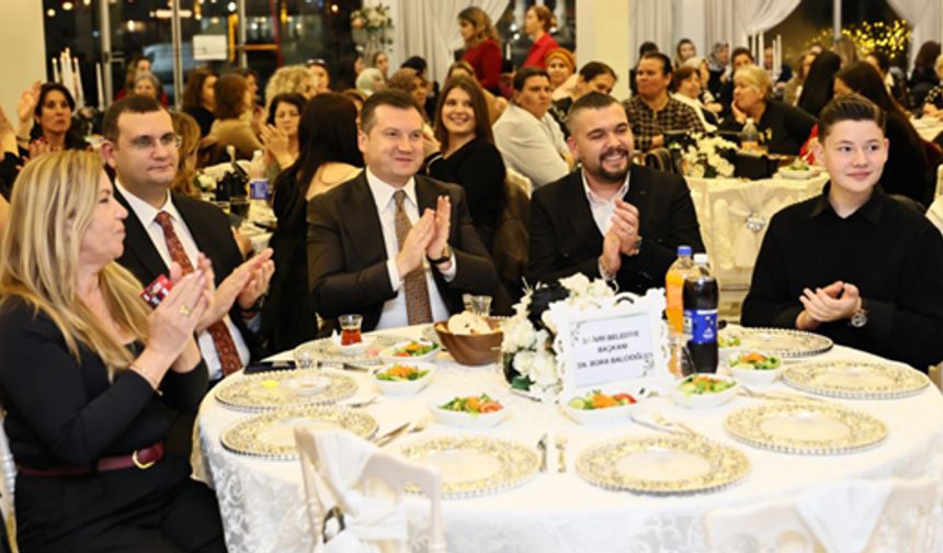 Balcıoğlu, Kadınlar Matinesine katıldı