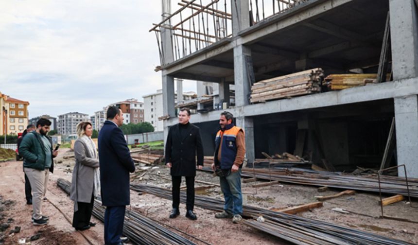 Balcıoğlu Kız Öğrenci Yurdu’nu ziyaret etti