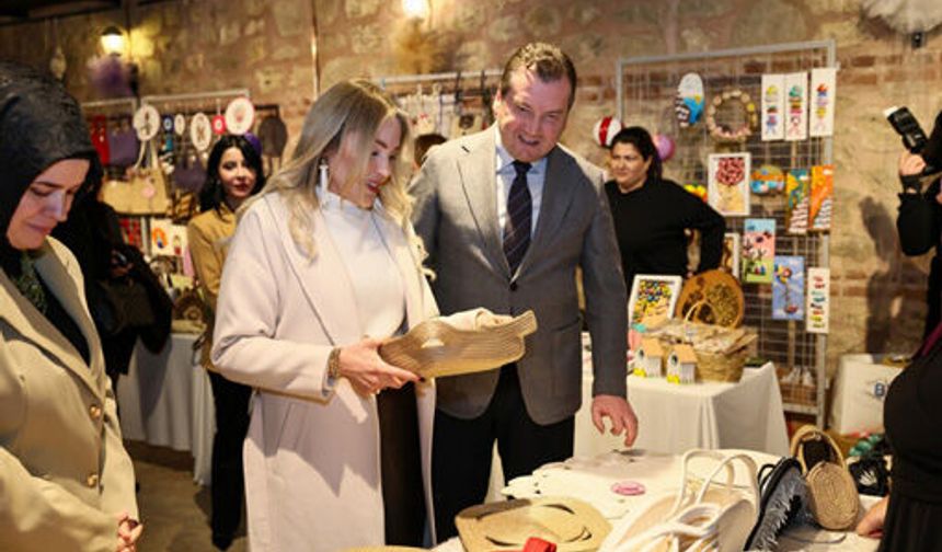 Balcıoğlu Ailesi Kadının Gücü Sergisi'nde