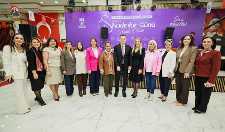 Balcıoğlu'ndan kadınlara 8 Mart iftarı