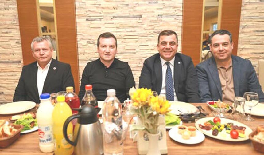 CHP Silivri iftarda buluştu