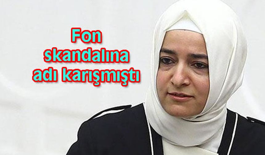 Fatma Betül Sayan Kaya istifa etti