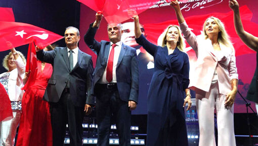Cumhuriyet Kent Meydanı Zafer Bayramı’nda açıldı